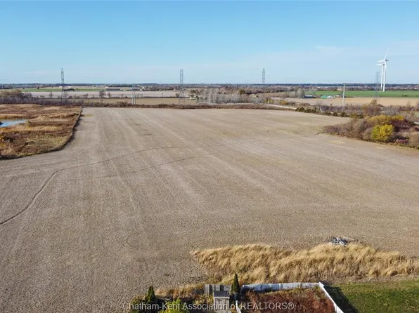 6233 8th Line, Chatham Kent, ON N0P 1W0