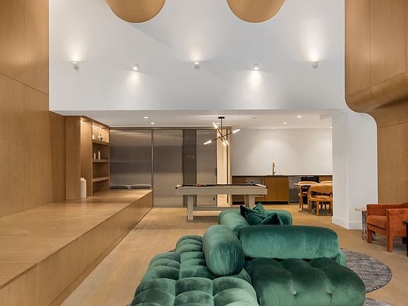 3rd image of 208 Delancey St #Penthouse 1