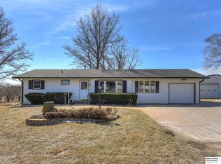 20303 Westridge Rd, Gretna, NE 68028