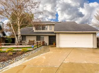901 Moran Ct, Paso Robles, CA 93446