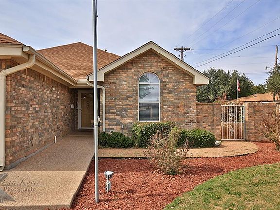 3rd image of 5165 Fairfield Pl
