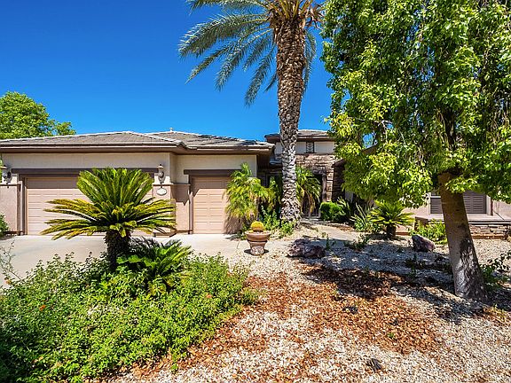 5th image of 16905 W Artesia Dr
