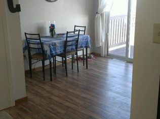 901 Phoenix Dr, Cheyenne, WY 82001