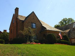 73 Lebanon Hills Dr, Pittsburgh, PA 15228