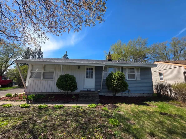 4839 Dillon St, White Bear Lake, MN 55110