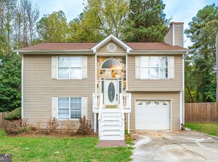 210 W Village Ct, Riverdale, GA 30296