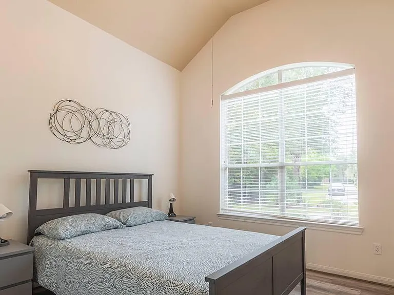 6 Avenswood Pl — Photo 10