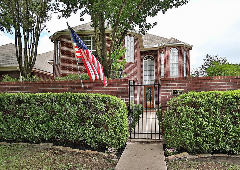 1st image of 14327 Cashel Wood Dr