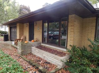 207 Avondale Ave, Trail Creek, IN