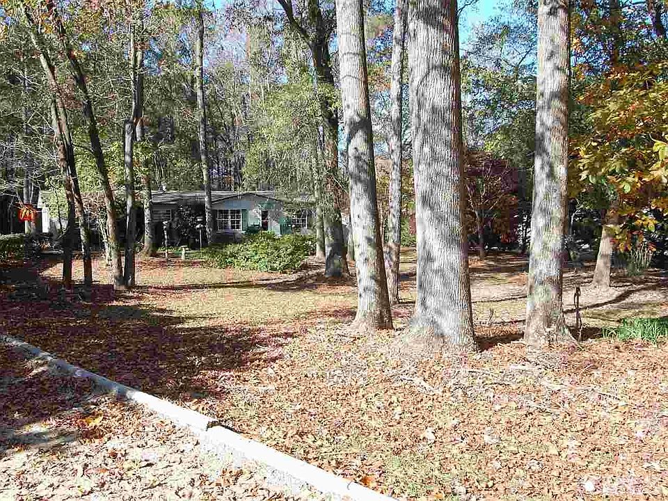 1st image of 127 Dunwoody Dr