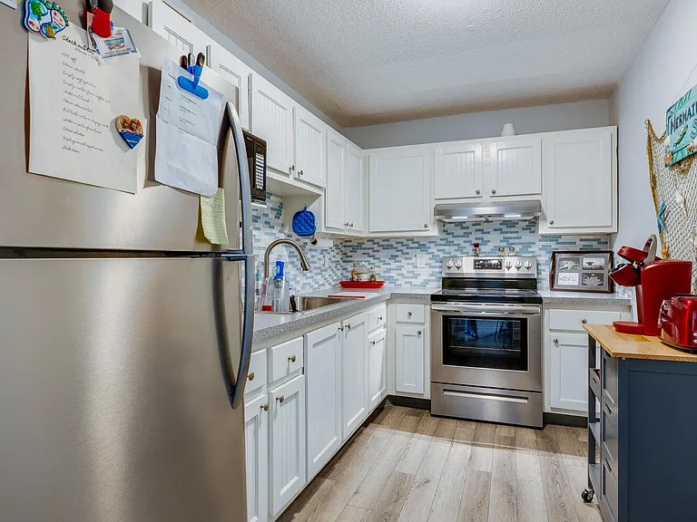 2711 N Halifax Ave #370 — Photo 9