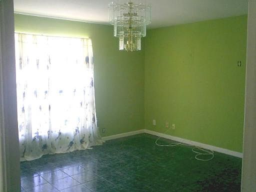 4th image of 5114 LITTLE CREEK DR