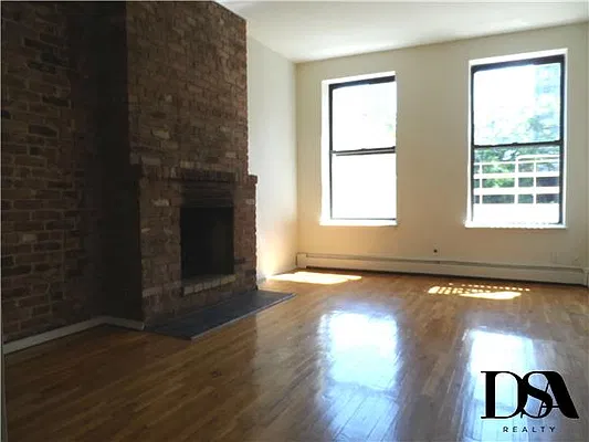 Rented by DSA Realty | media 4