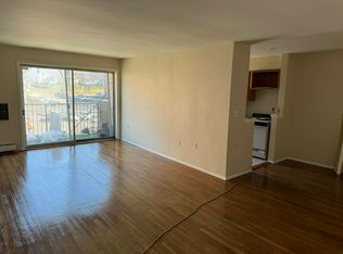 765 Vose Ave #D, Orange, NJ 07050