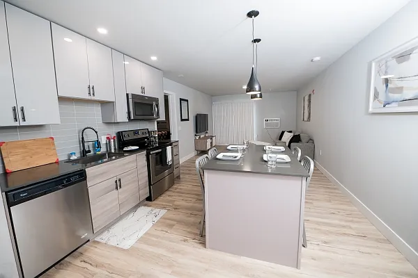 309 E White St #204 — Photo 9