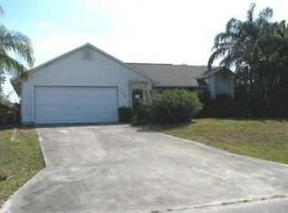1110 SW Eleuthera Ave, Port Saint Lucie, FL 34953
