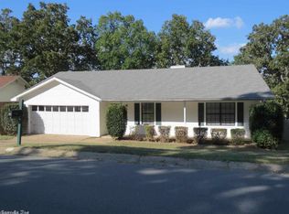 19 Rio Grande Forest Dr, Little Rock, AR 72212