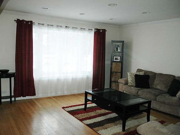 2nd image of 10105 S Kostner Ave