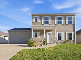 12104 Tapered Bank Run, Fort Wayne, IN 46818