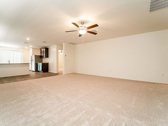 4th image of 12835 N Peony Dr