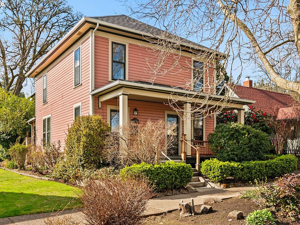 1st image of 320 High St