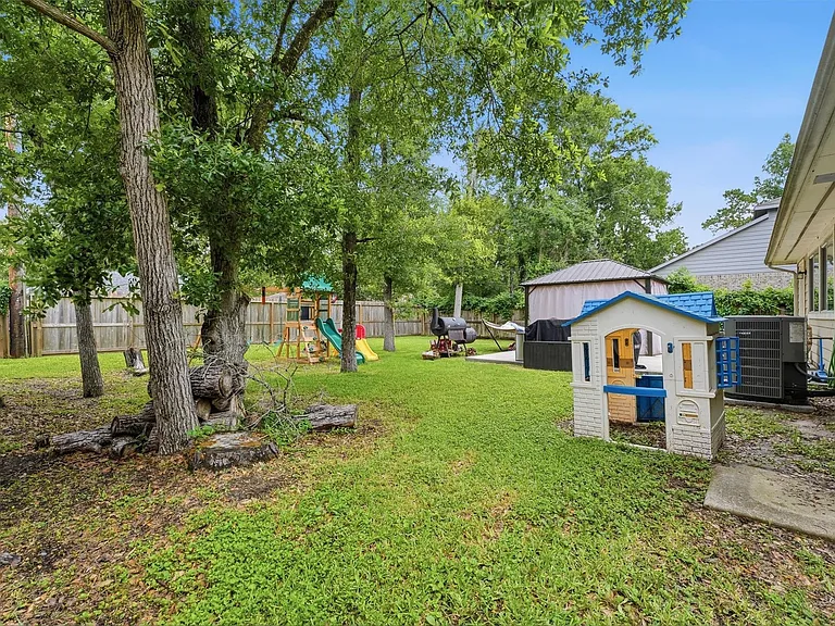 17207 Morning Star Ave — Photo 16