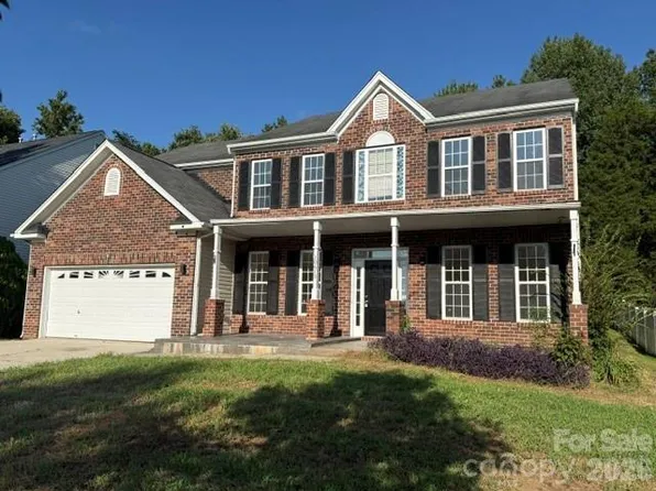 10615 Elm Bend Dr, Charlotte, NC 28273