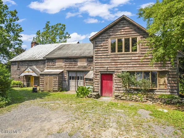 1347 County Route 22, Ghent, NY 12075