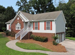 1223 Cinder Cir, Warrior, AL 35180