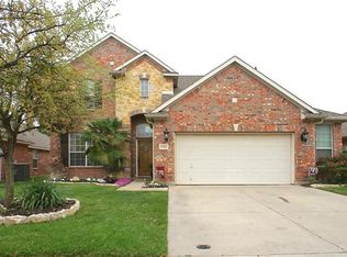 9745 Stripling Dr, Fort Worth, TX 76244