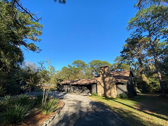 Front of house view from driveway