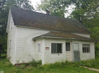 104 Limestone St, Leslie, AR 72645