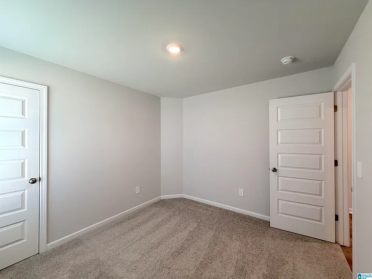 128 Challenger Way — Photo 26