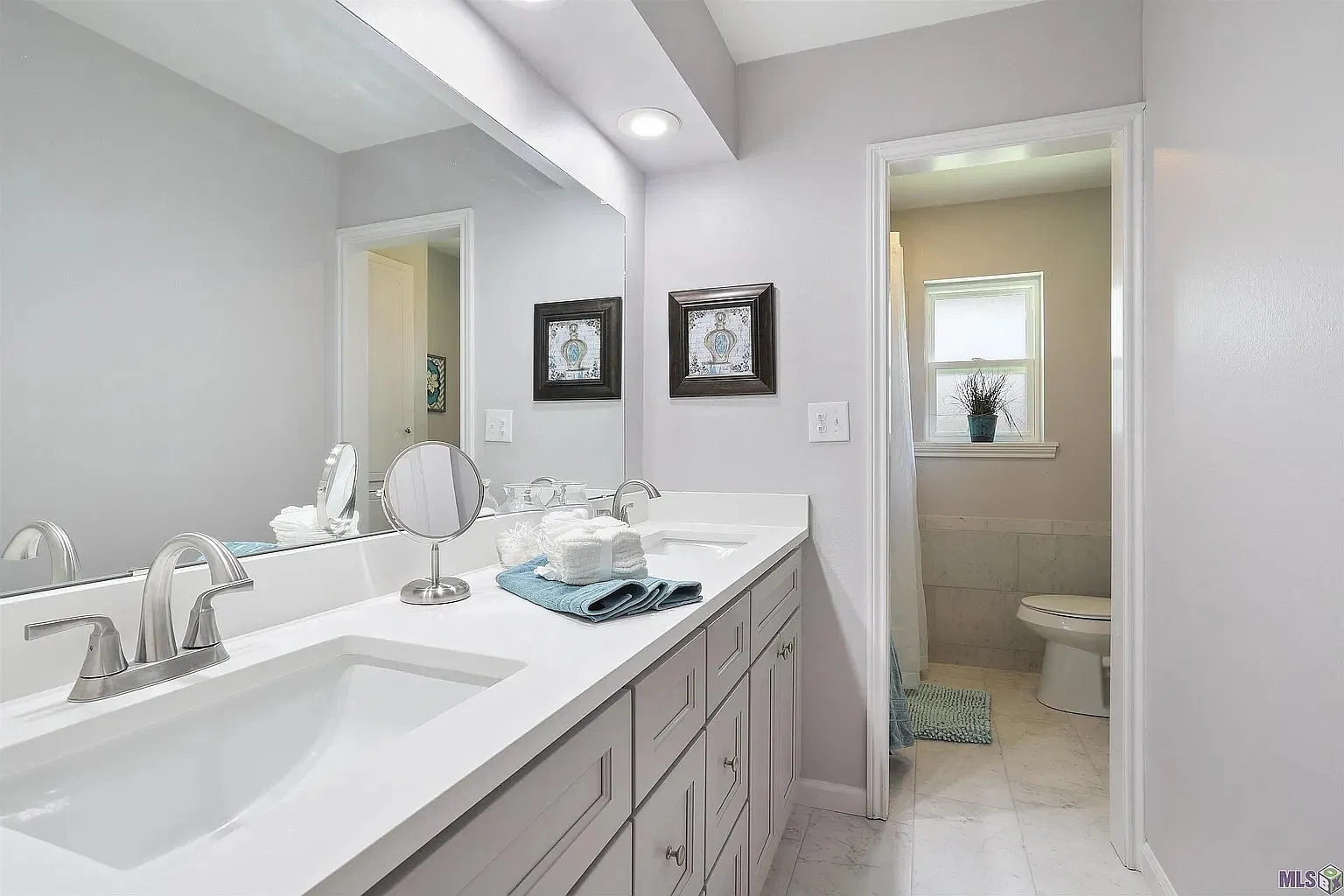 4 bed, 2.5 bath, 2209 sqft, $2,400 — Photo 4