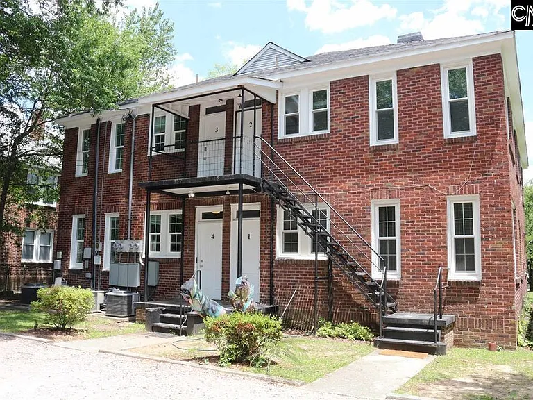 303 King St — Photo 36