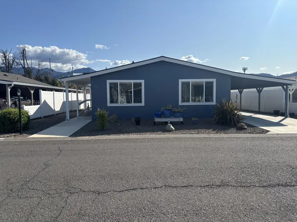 333 Mountain View Dr Unit 71, Talent, OR 97540