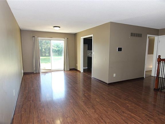 4th image of 11204 W 51st Ter