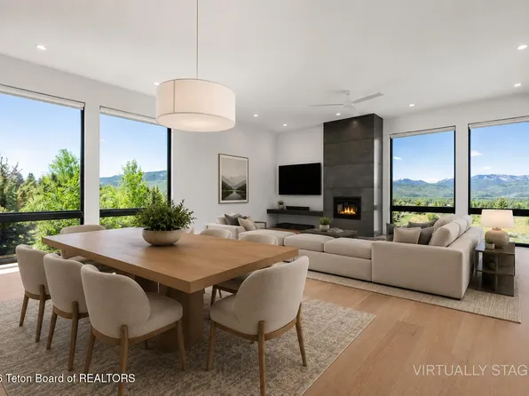 4305 S Little Horsethief Ln, Jackson, WY 83001