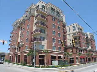 150 Bee St #404, Charleston, SC 29403