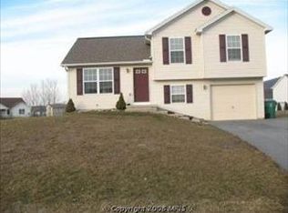 3739 Mountain Shadow Cir, Fayetteville, PA 17222