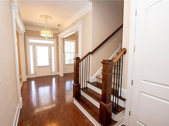 4th image of 1670 Brook Ivy Dr