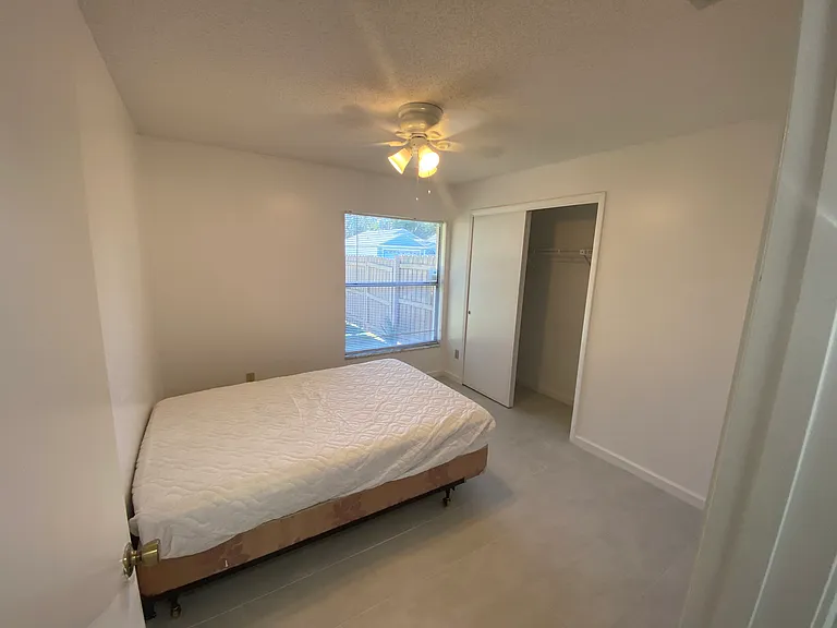 2403 Albaca Dr — Photo 19