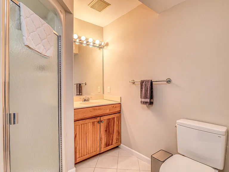 9100 Atlantic Ave #1 — Photo 18