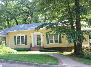 102 E Woodburn Dr, Taylors, SC 29687