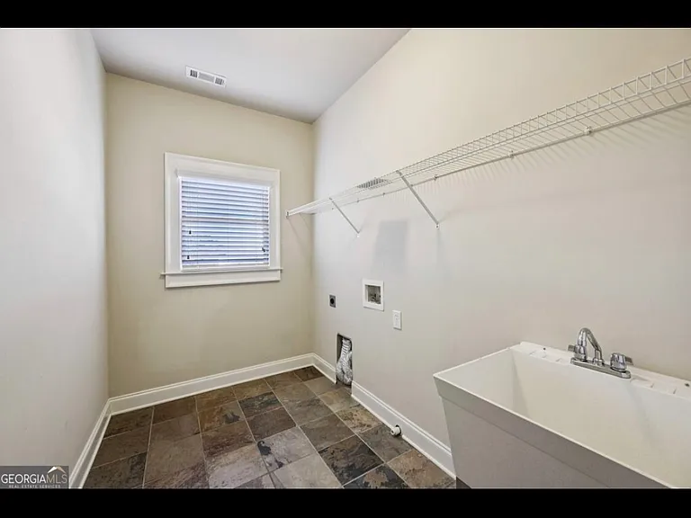 1043 Antioch Dr — Photo 23