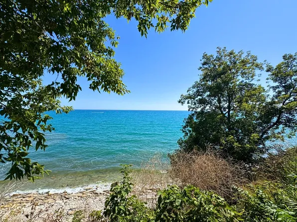 1122 LAWNDALE AVENUE, Mount Pleasant, WI 53403