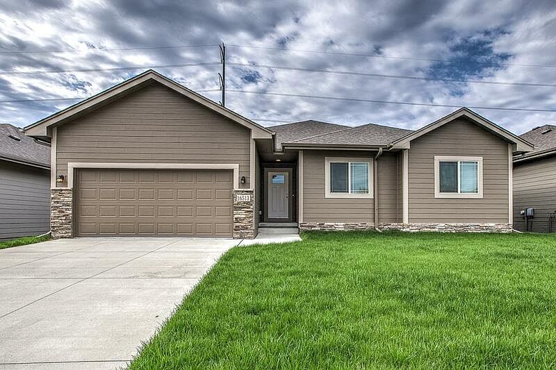 1st image of 16513 Heather St #16513