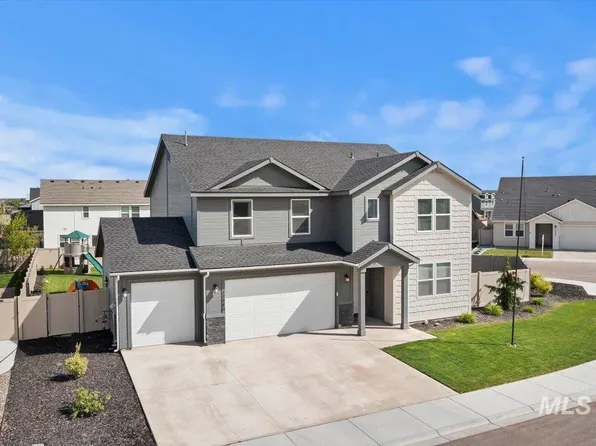 11240 Spring Falls Dr, Caldwell, ID 83605