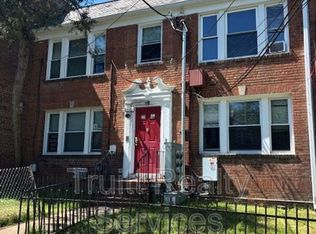 1621 17th Pl SE APT 3, Washington, DC