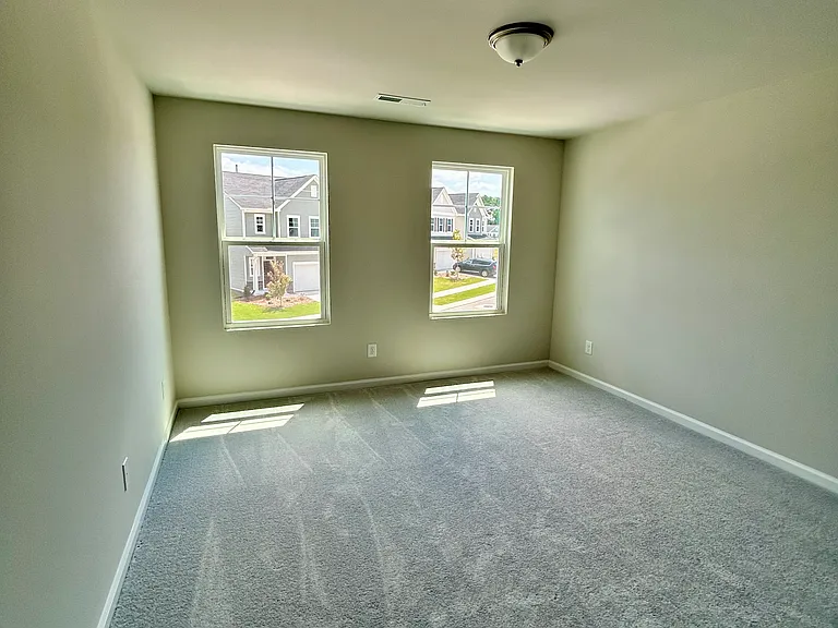 2209 Cape May Ln — Photo 31